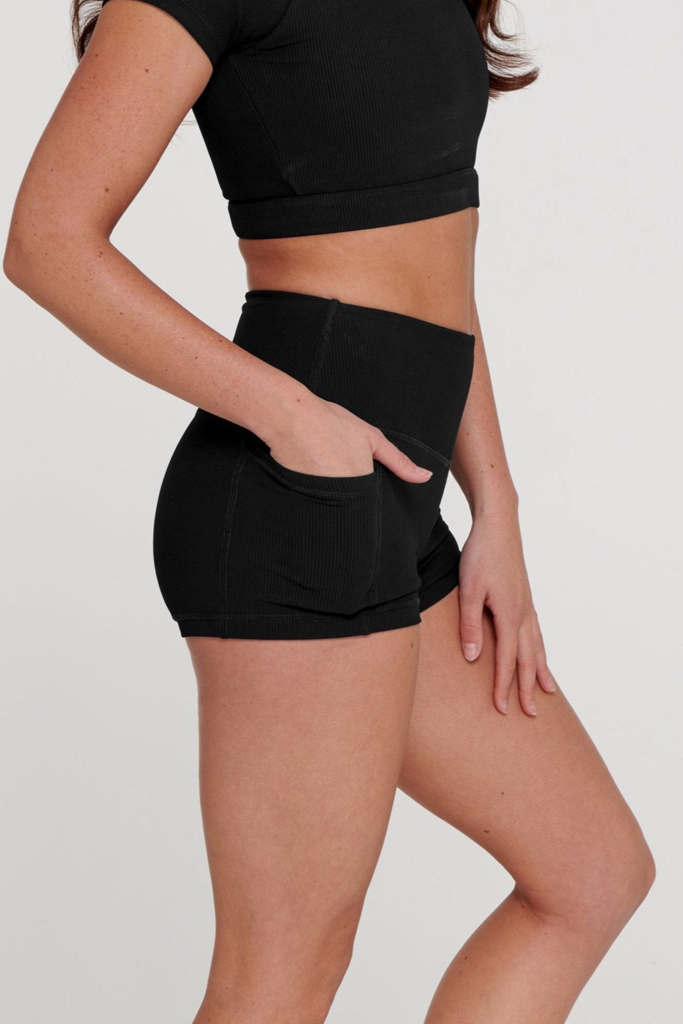 Onyx Flow Shorts
