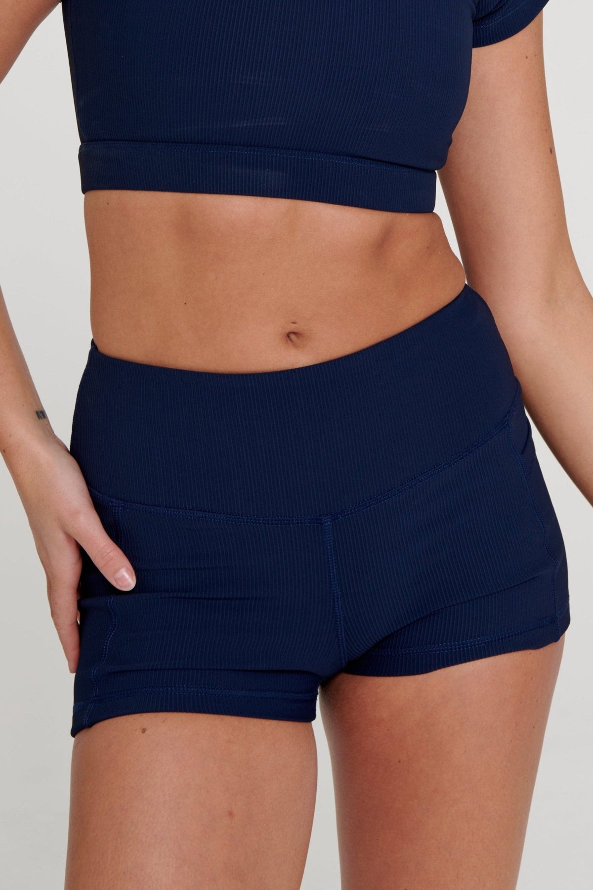 Onyx Flow Shorts