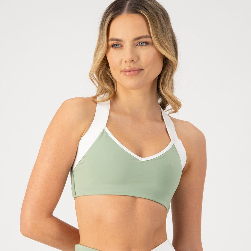 Low V-Cut Sports Bra